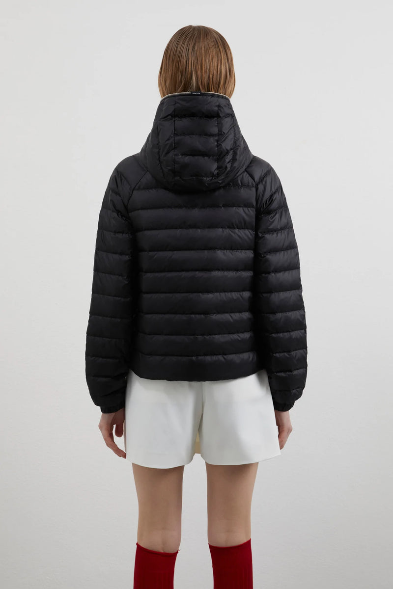 Duvetica Caroma Black